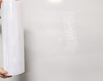 خصائص وتطبيقات الفيلم تمتد