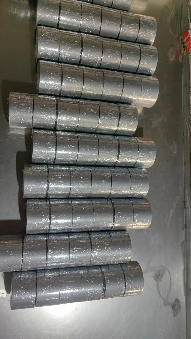 الفرق بين الغراء المائي والغراء الزيتي والغراء المصهور الساخن